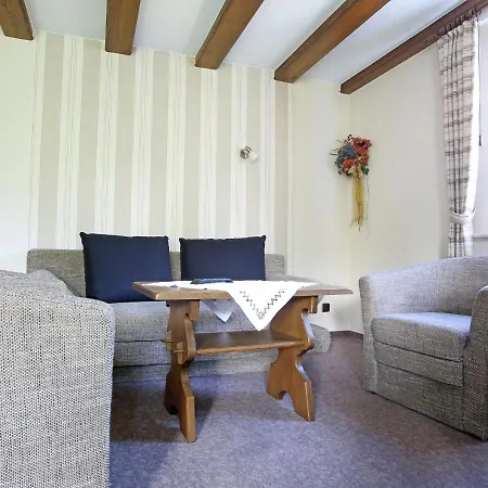 In Mit Gemeinschaftsgarten Apartment *